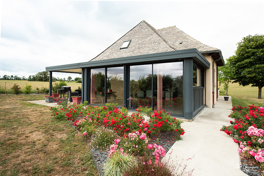 1-Credits_Fred-Garrigues_Studio-Fegari_Profils-Systemes